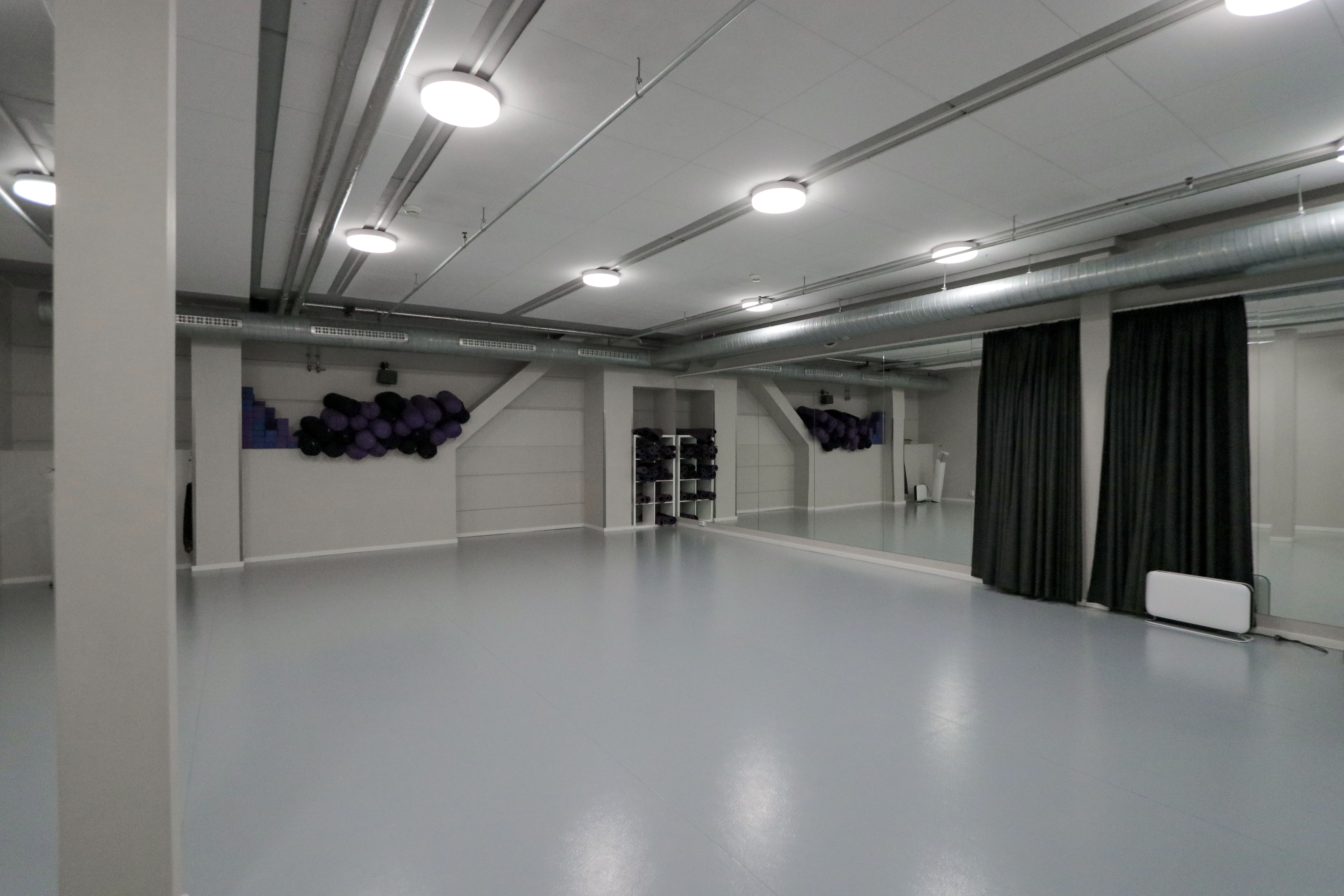 Yogasal hos SiO Athletica Vulkan. 